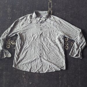 Patagonia Men's Casual Gray Button Down Shirt
